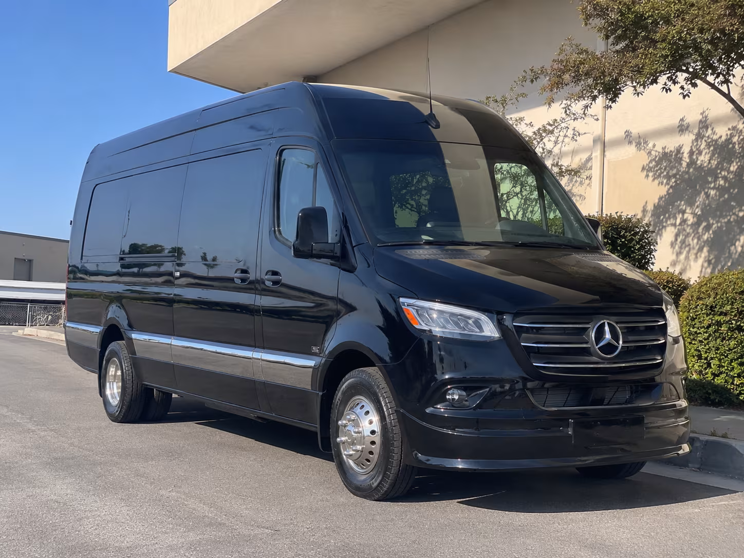 bus rental options for port st lucie trips