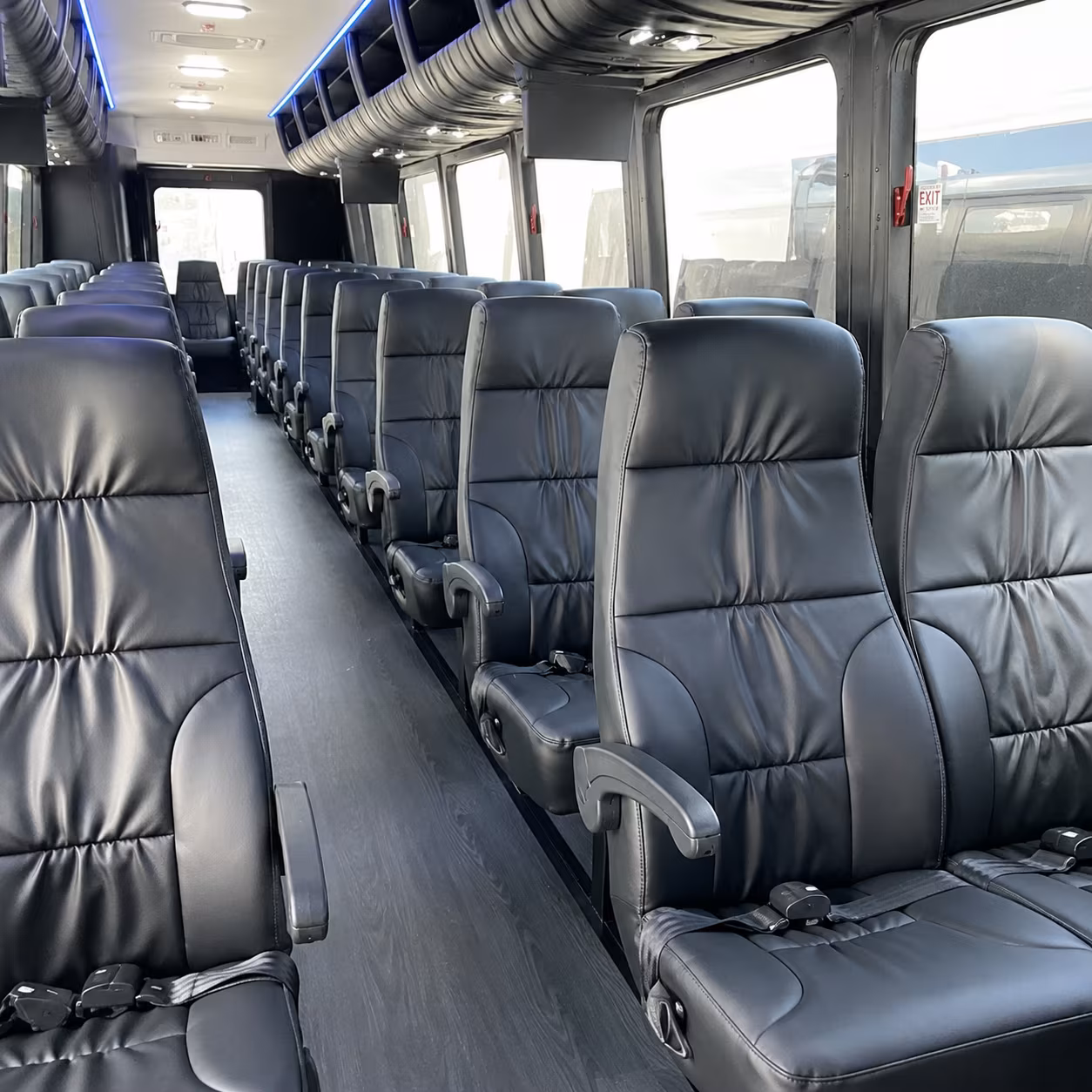 easily book transportation for your next airport transfer 5