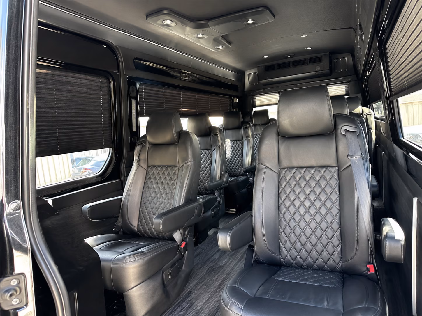 easily book transportation for your next bachelor or bachelorette party 4