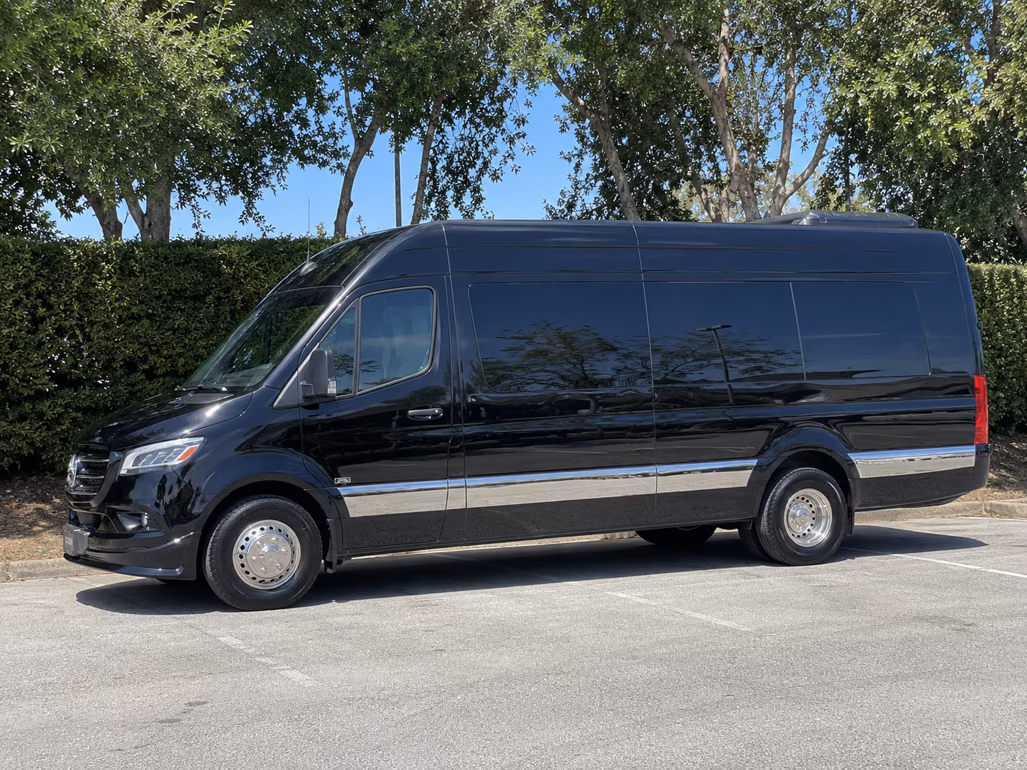 easily book transportation for your next sporting event 4